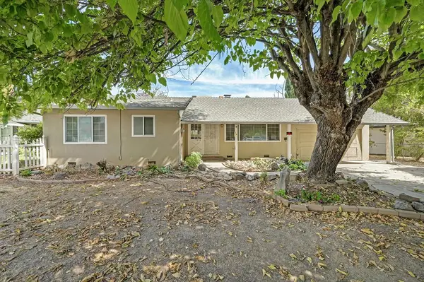 1916 Walnut Avenue, Carmichael, CA 95608