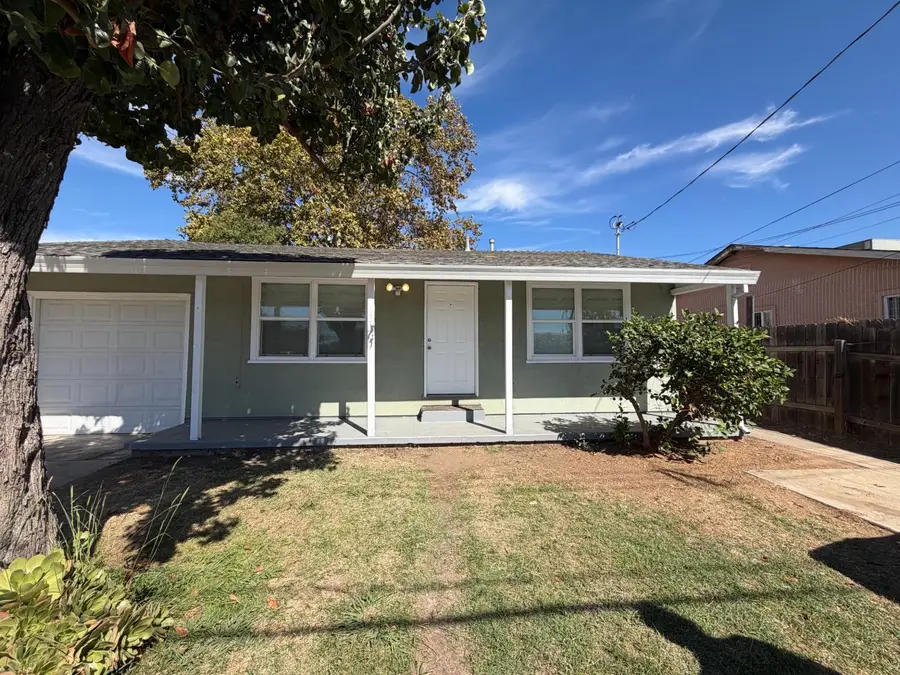 1319 Cannon Street, Sacramento, CA 95815 - #2