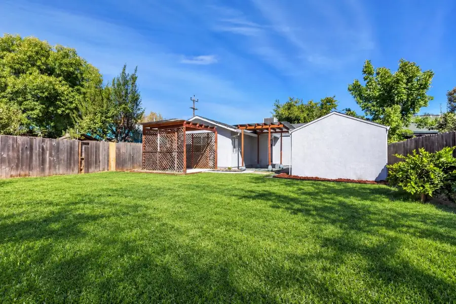 2372 North Avenue, Sacramento, CA 95838 - #2