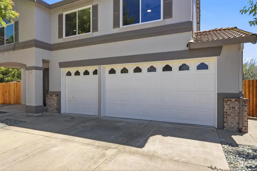 5417 Elk Hollow Court, Elk Grove, CA 95758 - #2