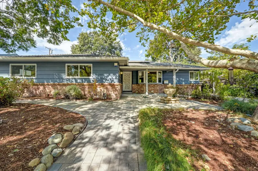 1221 Nevis Court, Sacramento, CA 95822 - #2
