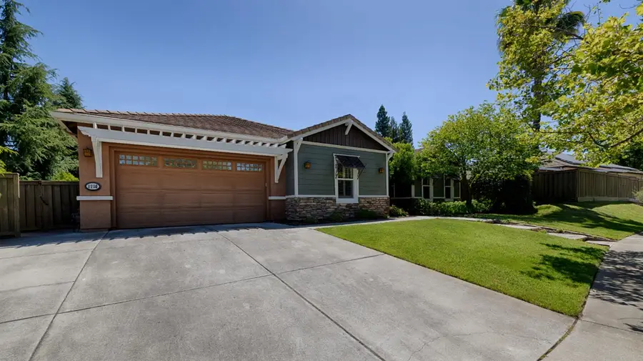 9290 Eagle Springs Place, Roseville, CA 95747 - #2