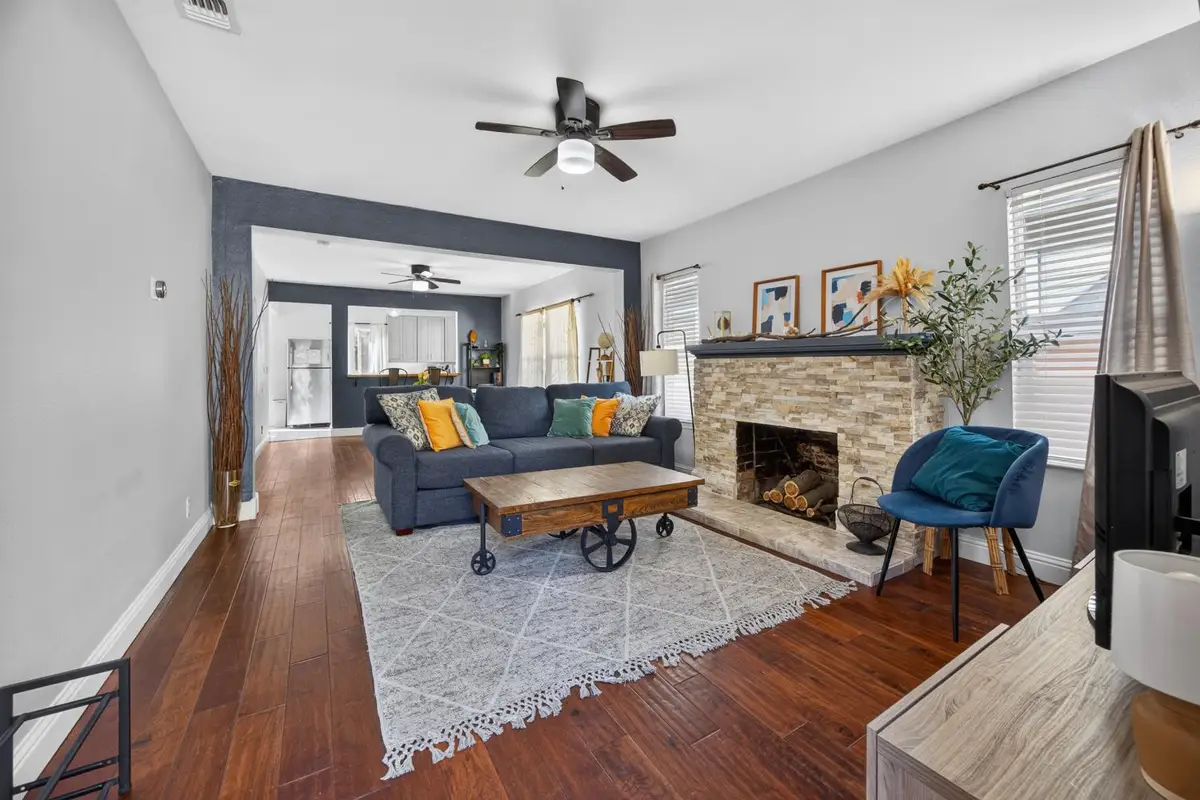 2310 32nd Street, Sacramento, CA 95817 - #1