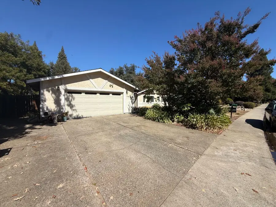 7837 Meadowriver Way, Citrus Heights, CA 95610 - #2