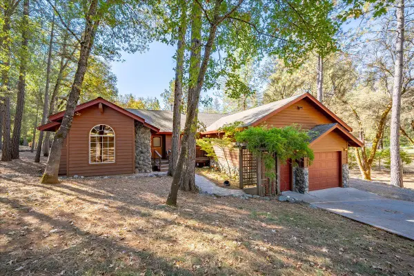 2460 Walgra Meadows Circle, Meadow Vista, CA 95722