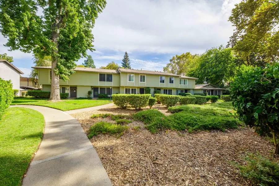8856 La Riviera Drive #D, Sacramento, CA 95826 - #3
