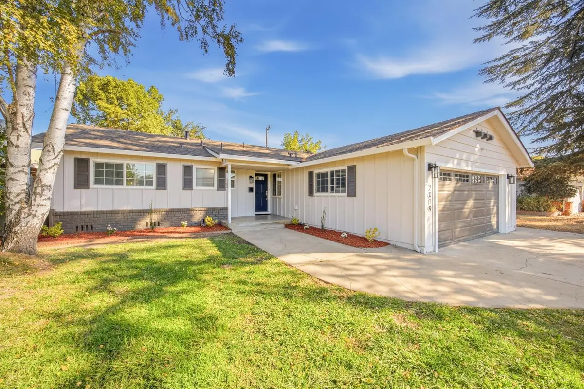 2019 W Elm Street, Lodi, CA 95242 - #1