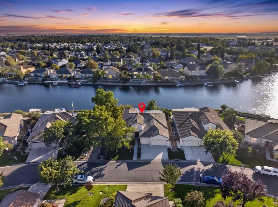 2904 Robinson Creek Lane, Elk Grove, CA 95758 - #3