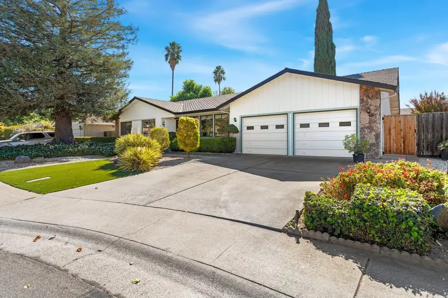6764 Breakwater Way, Sacramento, CA 95831 - #3