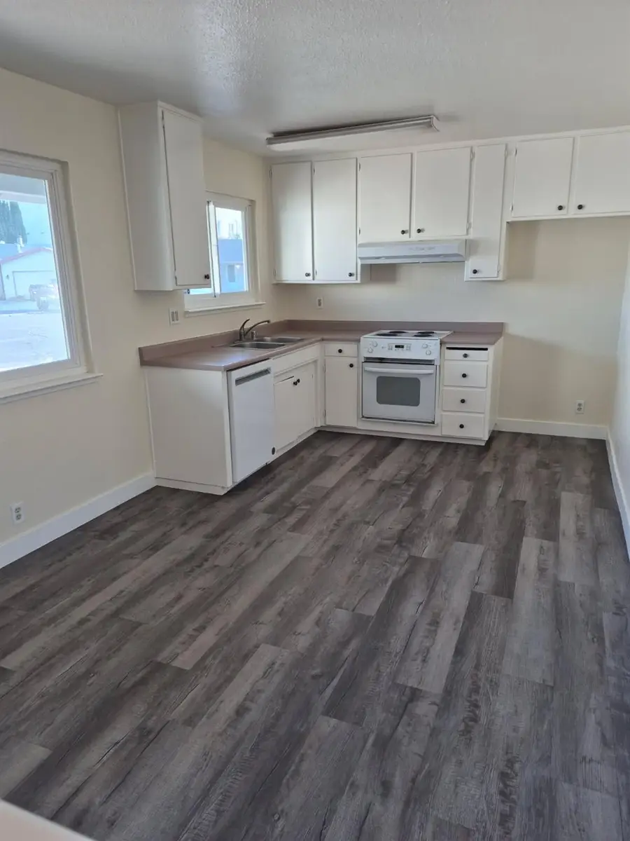 292 Dana Court, Manteca, CA 95336 - #3