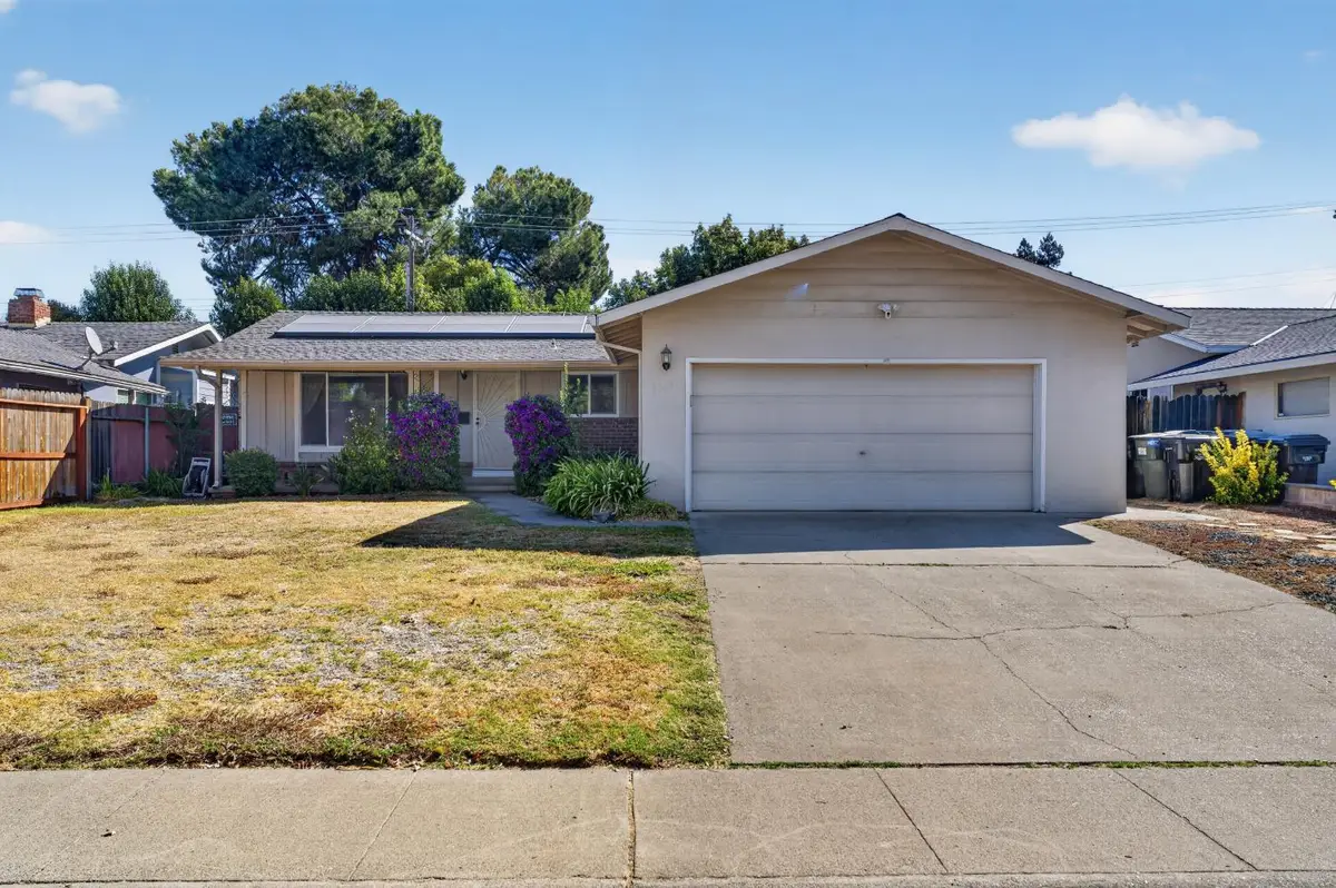 3543 Mignon Street, Sacramento, CA 95826 - #1