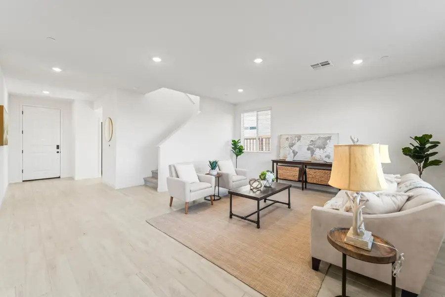 1501 Mcintyre Street, Galt, CA 95632 - #2