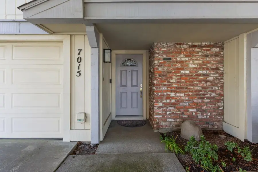 7015 Gloria Drive, Sacramento, CA 95831 - #2