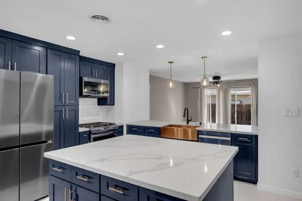 6926 Sylvan Road, Citrus Heights, CA 95610