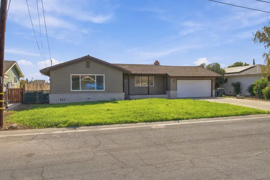 2041 Romero St, Yuba City, CA 95993 - #3