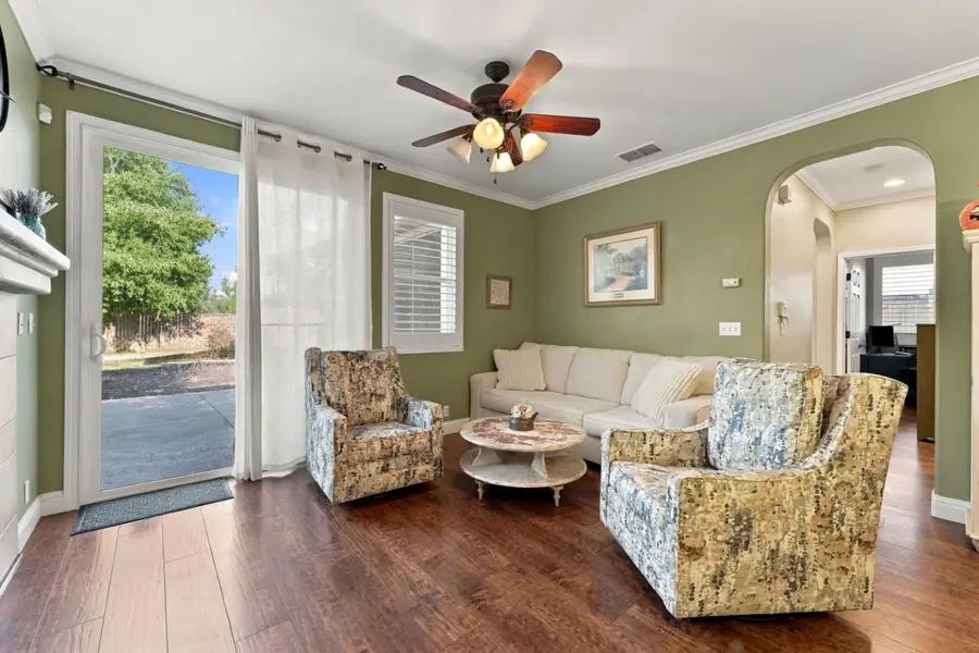 10101 Waterfield Drive, Elk Grove, CA 95757 - #3