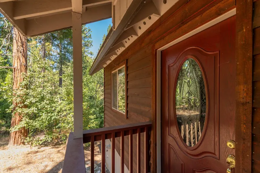 5035 Glen Echo Drive, Hathaway Pines, CA 95233 - #3