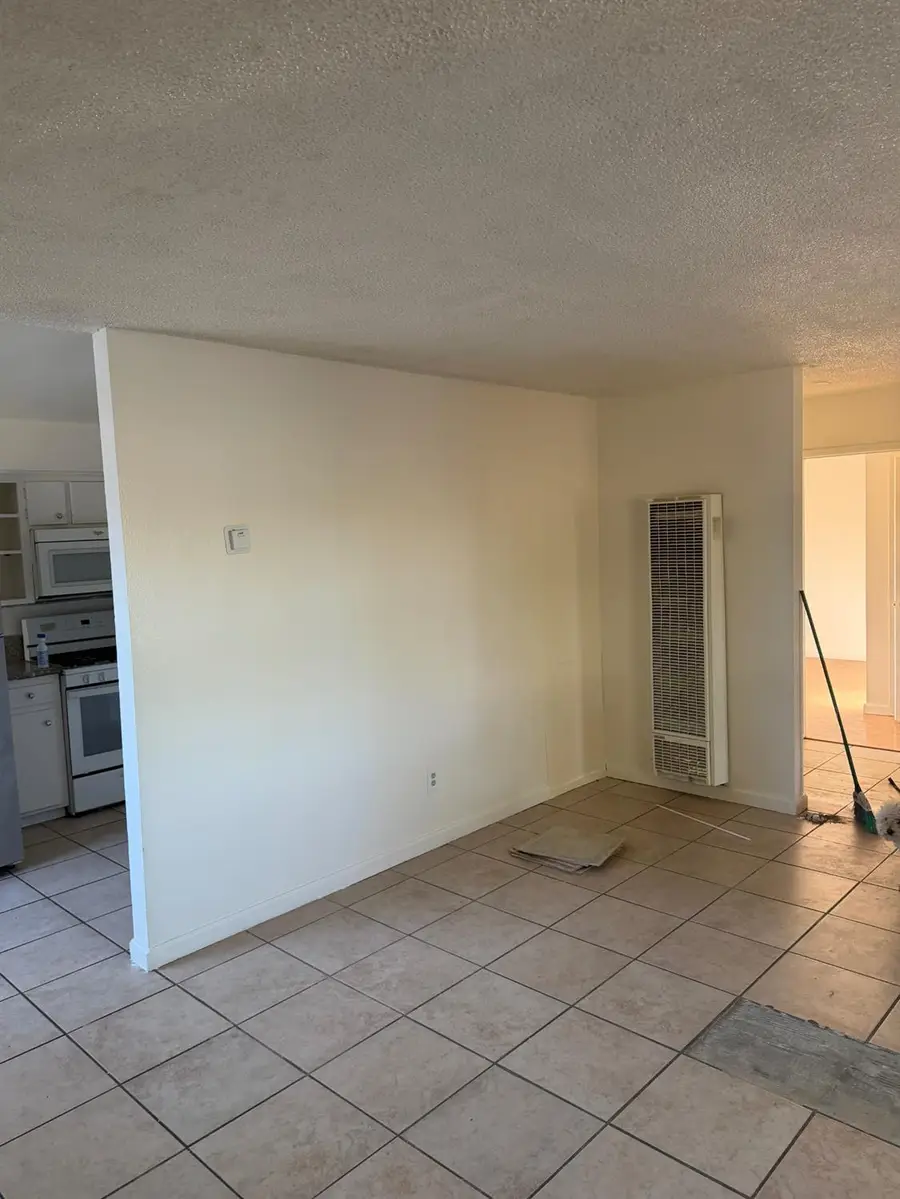 812 Clementa Way, Modesto, CA 95351 - #3