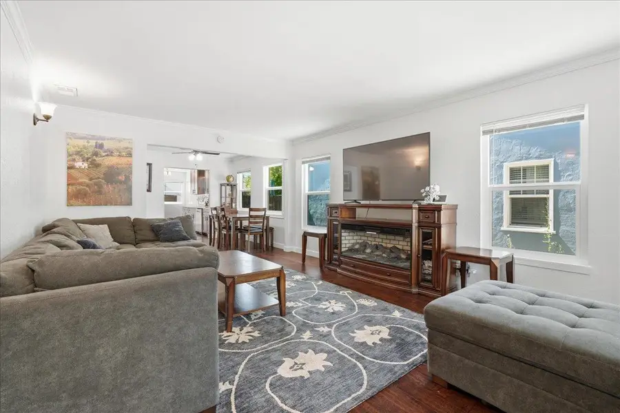 1545 35th Street, Sacramento, CA 95816 - #2