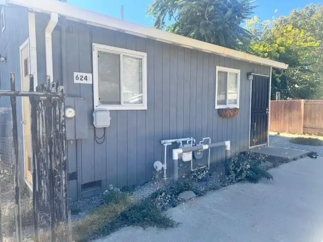 624 N School Street, Lodi, CA 95240 - #3