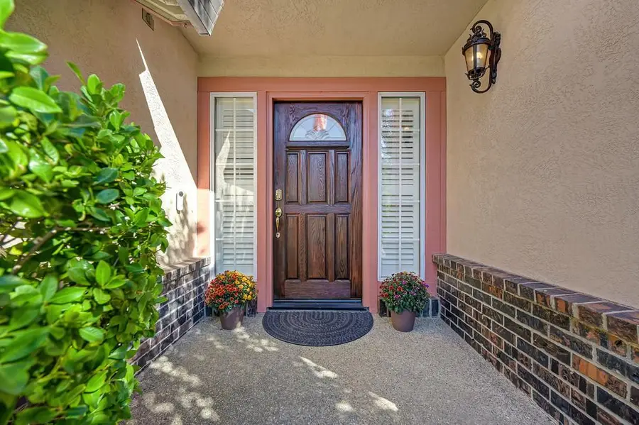 106 Woodview Court, Folsom, CA 95630 - #2