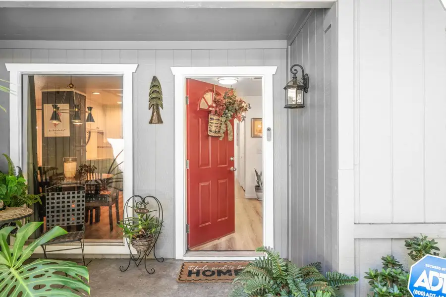 5112 Kovanda Avenue, Carmichael, CA 95608 - #2