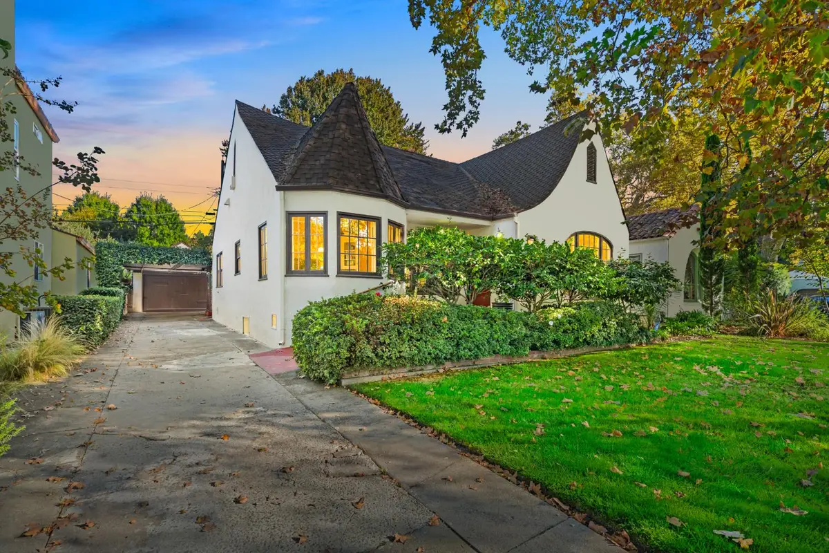 2627 Land Park Drive, Sacramento, CA 95818 - #1