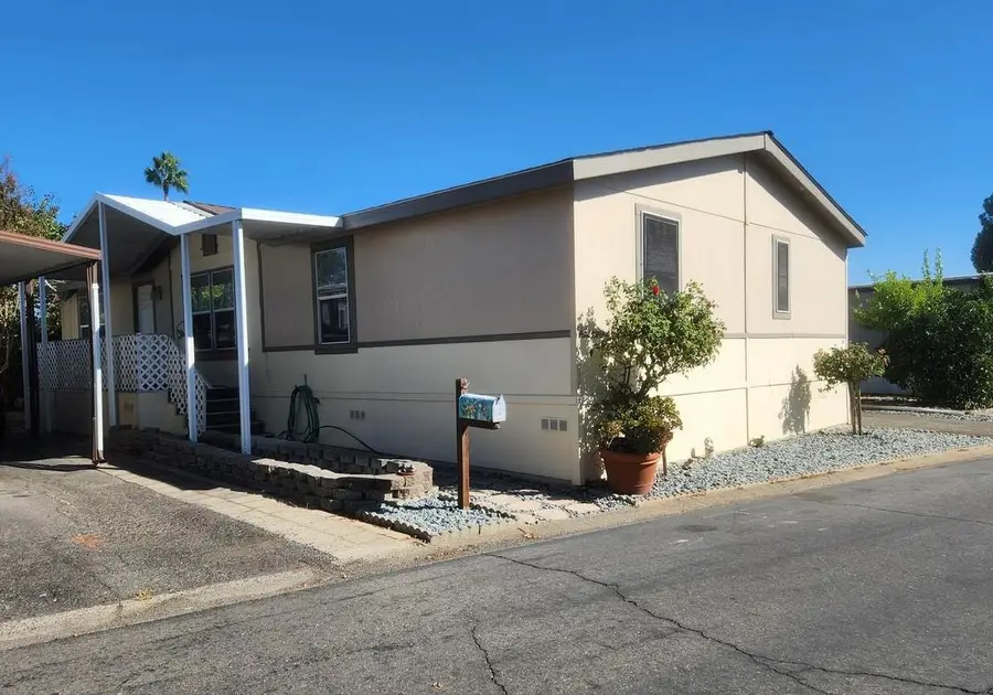 10035 Mills Station Road #106, Sacramento, CA 95827 - #2