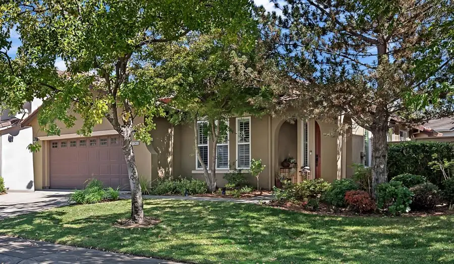 1241 Meredith Way, Folsom, CA 95630 - #2