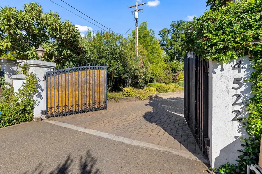 4522 Illinois Avenue, Fair Oaks, CA 95628 - #3