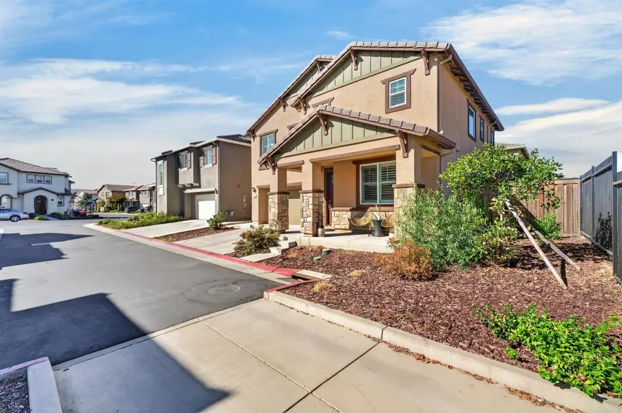 1261 Lincolnshire Circle, Lincoln, CA 95648 - #3