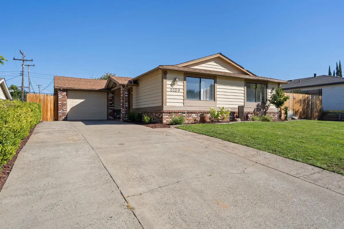 6109 Coyle Avenue, Carmichael, CA 95608 - #1