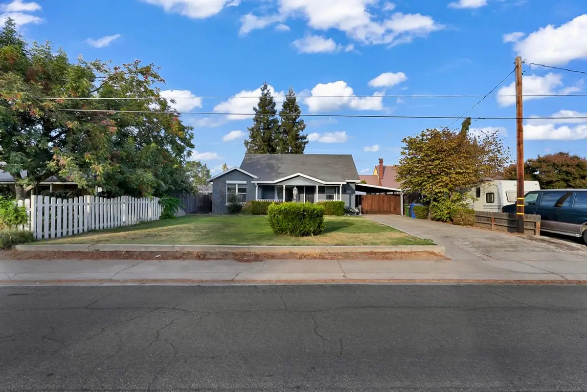 3308 Fresno Street, Denair, CA 95316 - #1