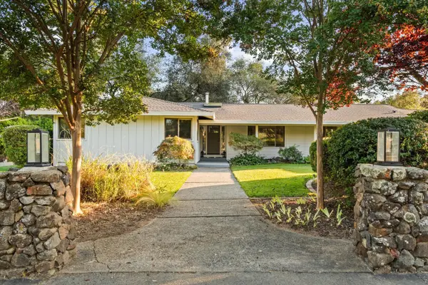 6345 Barton Road, Loomis, CA 95650