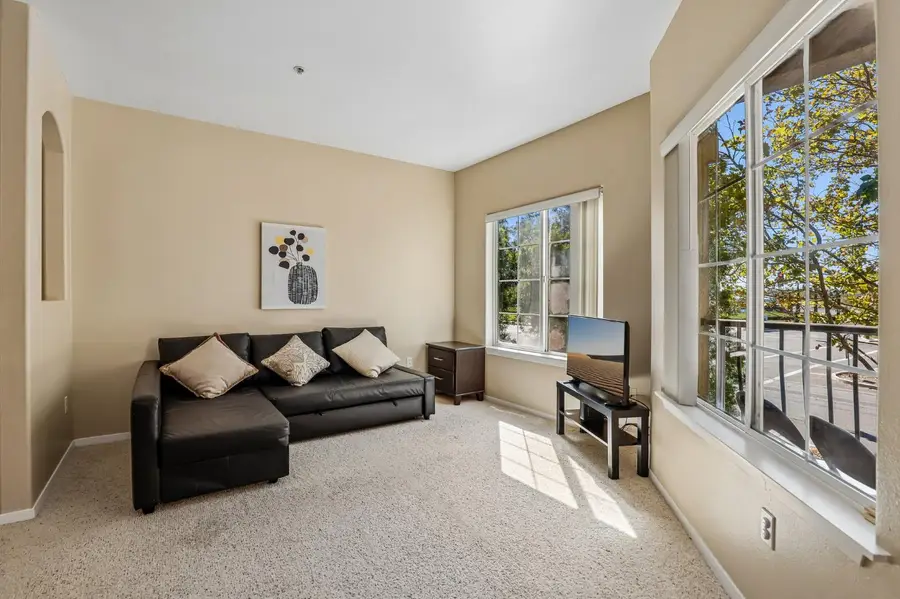 4200 E Commerce Way #1124, Sacramento, CA 95834 - #2