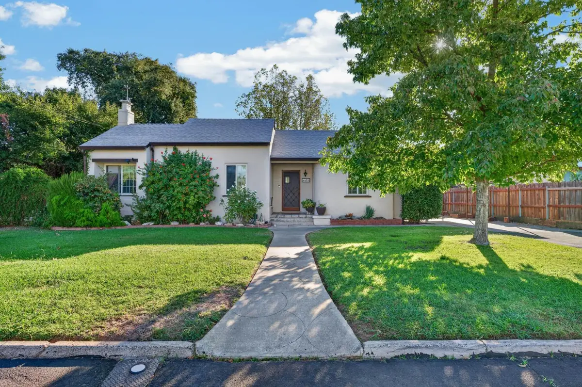 6628 6th Street, Rio Linda, CA 95673 - #1