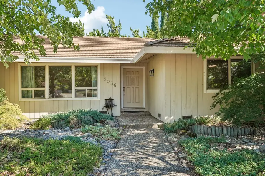 5038 Primrose Drive, Fair Oaks, CA 95628 - #3