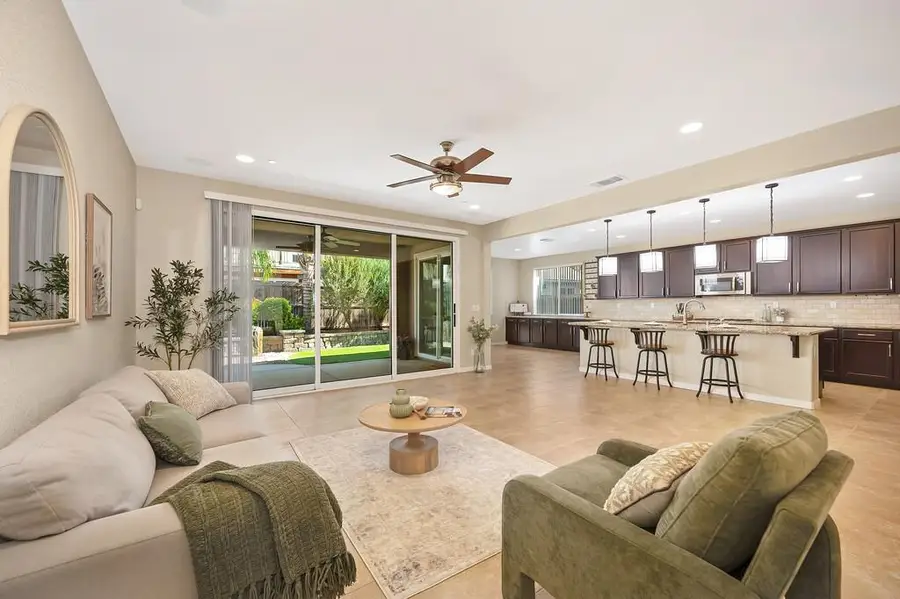 10093 Avocado Way, Elk Grove, CA 95757 - #3