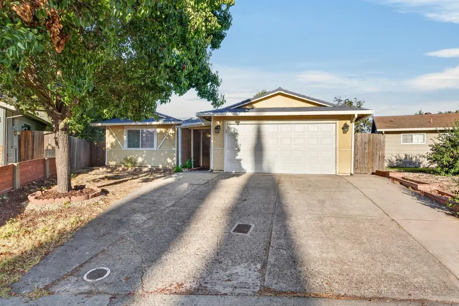5267 Village Wood Drive, Sacramento, CA 95823 - #3