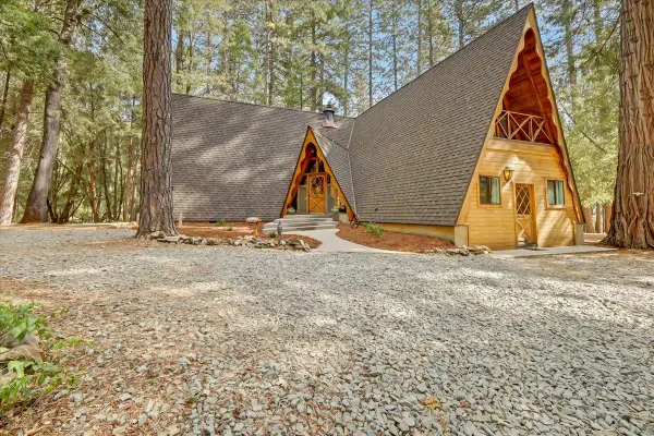 18131 Blue Tent School Road, Nevada City, CA 95959