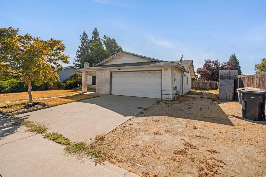 1831 Burgundy Drive, Escalon, CA 95320 - #3