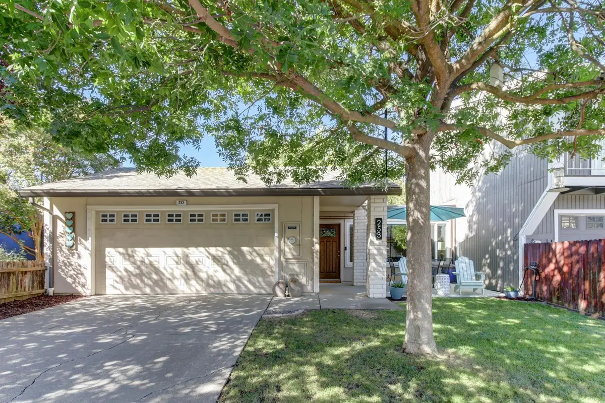 253 Baja Avenue, Davis, CA 95616 - #1