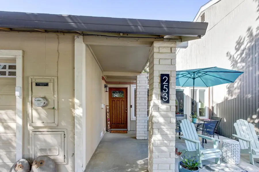 253 Baja Avenue, Davis, CA 95616 - #3