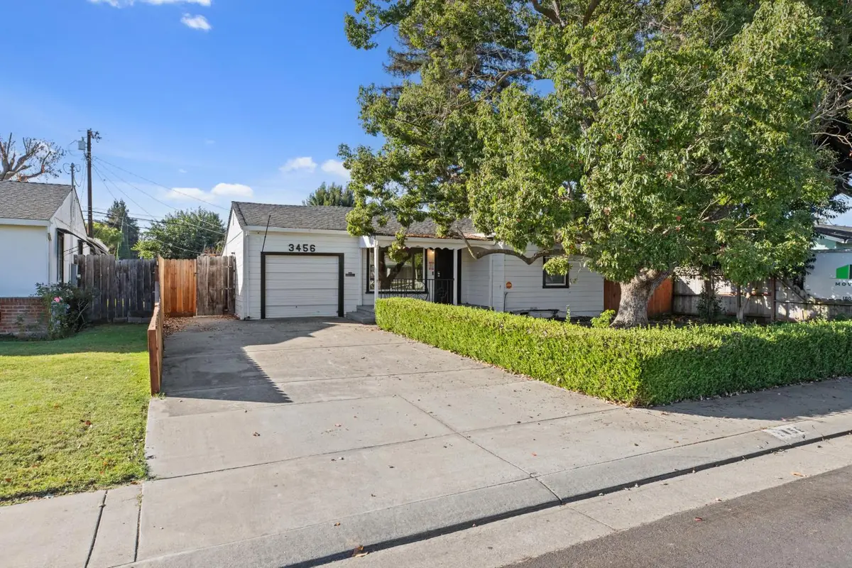 3456 W Mendocino Avenue, Stockton, CA 95204 - #1