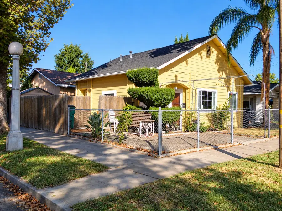 701 N School Street, Lodi, CA 95240 - #2