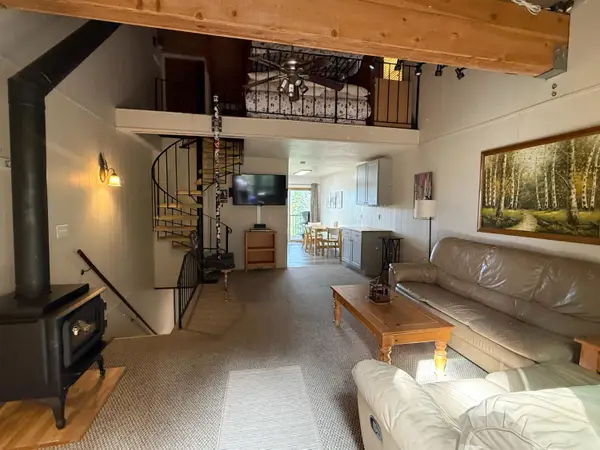 33781 Upper Leland Road #A, Pinecrest, CA 95364