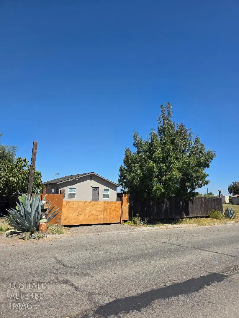 8794 Blossom Avenue, Dos Palos, CA 93620 - #1