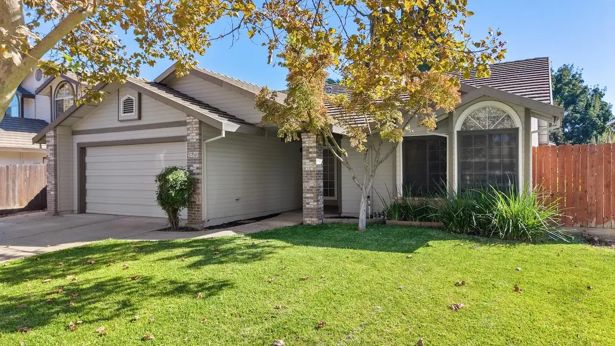 1620 W Kavanagh Avenue, Tracy, CA 95376 - #1