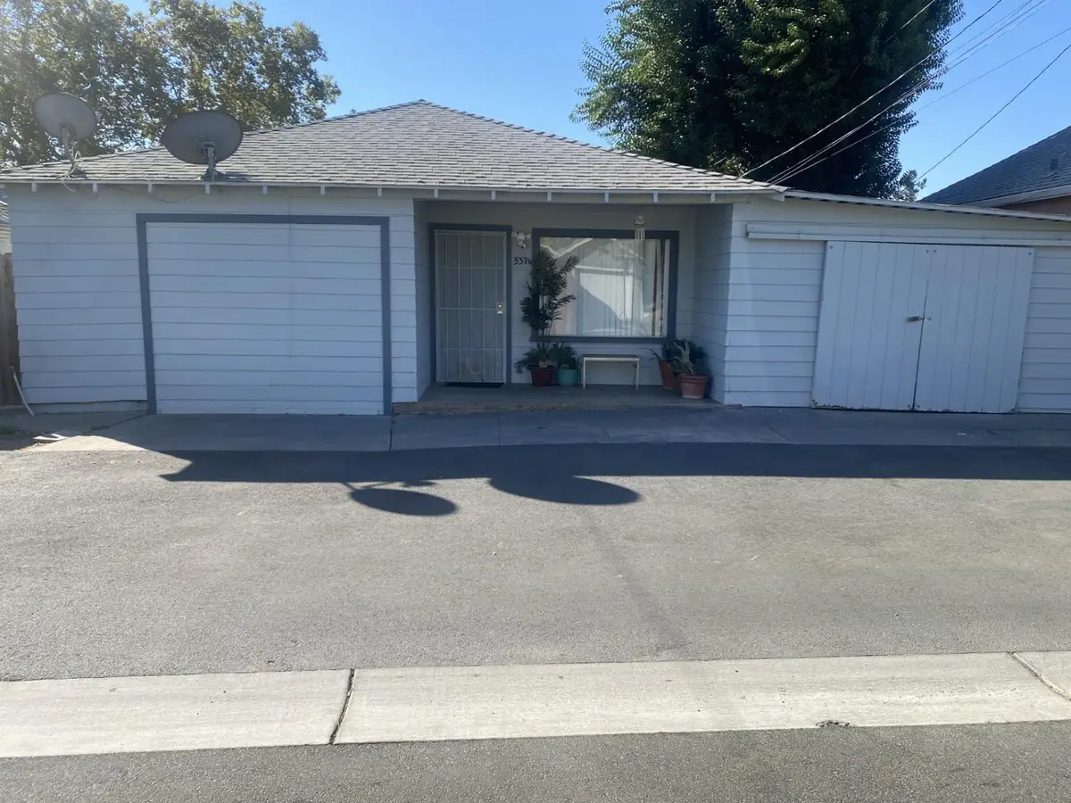337 E Walnut Street, Lodi, CA 95240 - #1