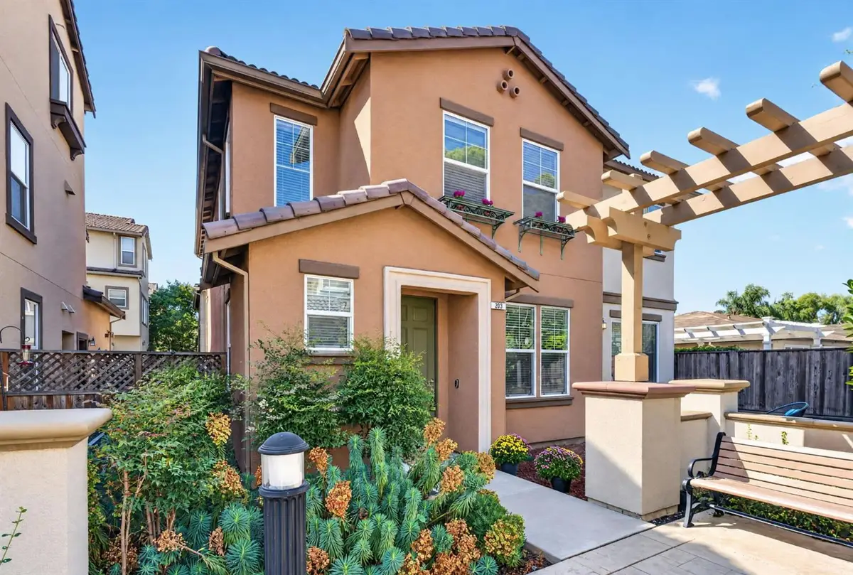 203 Montevina Way, Hayward, CA 94545 - #1